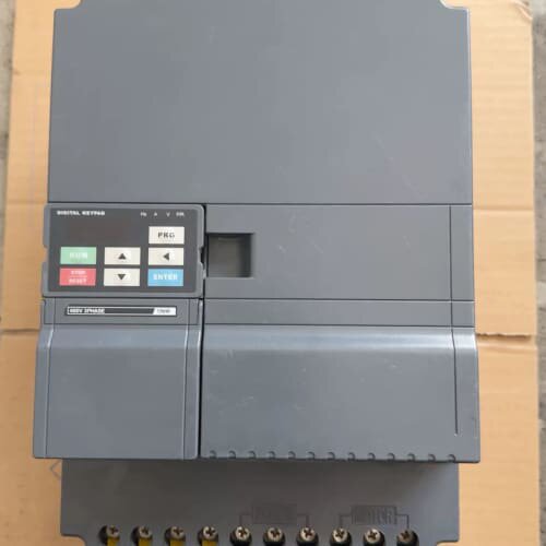 议价众辰变频器15KW XL800T-15KY-4可维修
