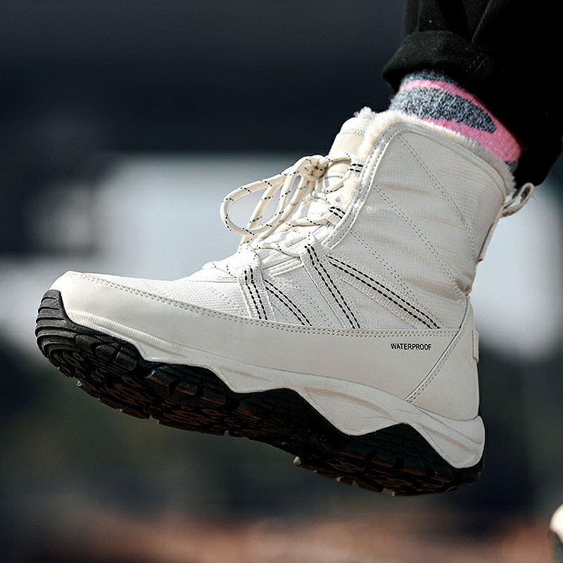 户外雪地靴女冬季防水加厚登山运动防滑雪加绒俄罗斯雪乡东北棉鞋