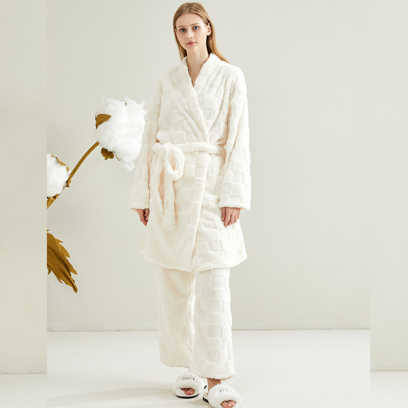 中长款睡袍套装女2024年新款秋冬法兰绒珊瑚绒家居服简约纯色加厚