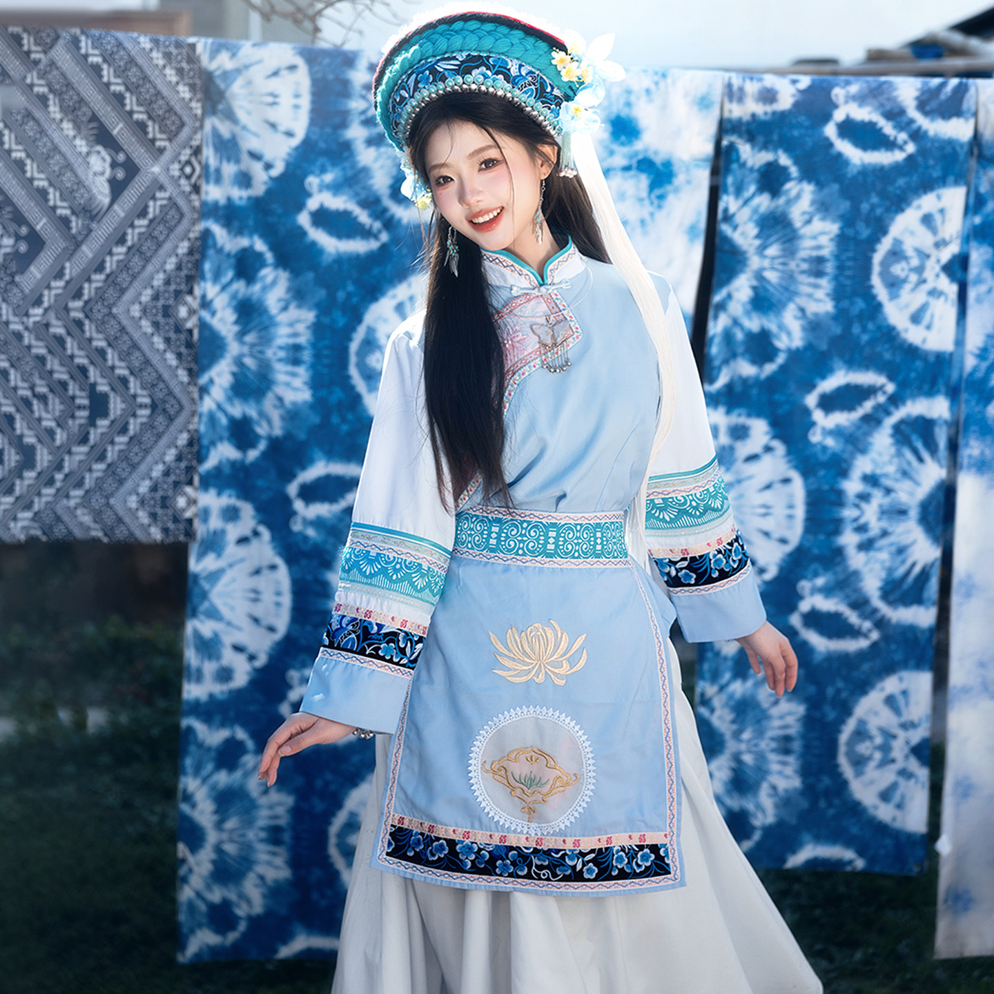 新款白族服装女云南大理少数民族传统服饰成人舞蹈服白族演出服装