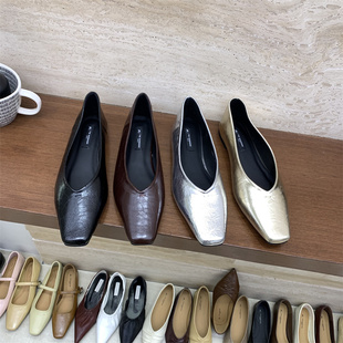 浅口银色单鞋女春秋款韩版法式气质晚晚通勤一脚蹬低跟平底小皮鞋