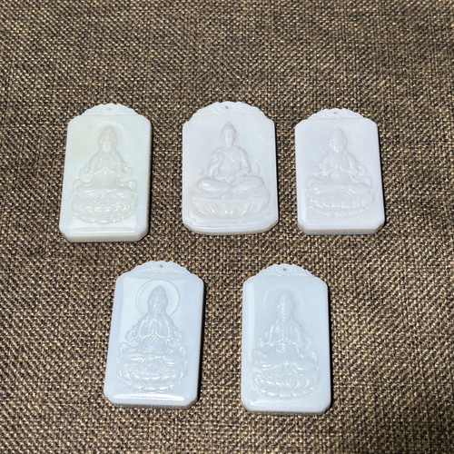 挂件和田玉罗甸玉观世音菩萨