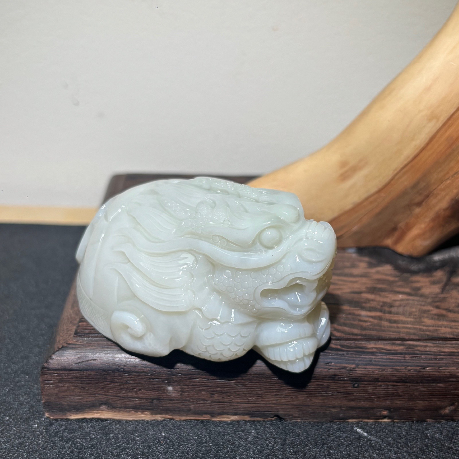 贵州罗甸玉龙龟手把件男款文玩手玩件摆件 天然玉石和田玉 221.5g