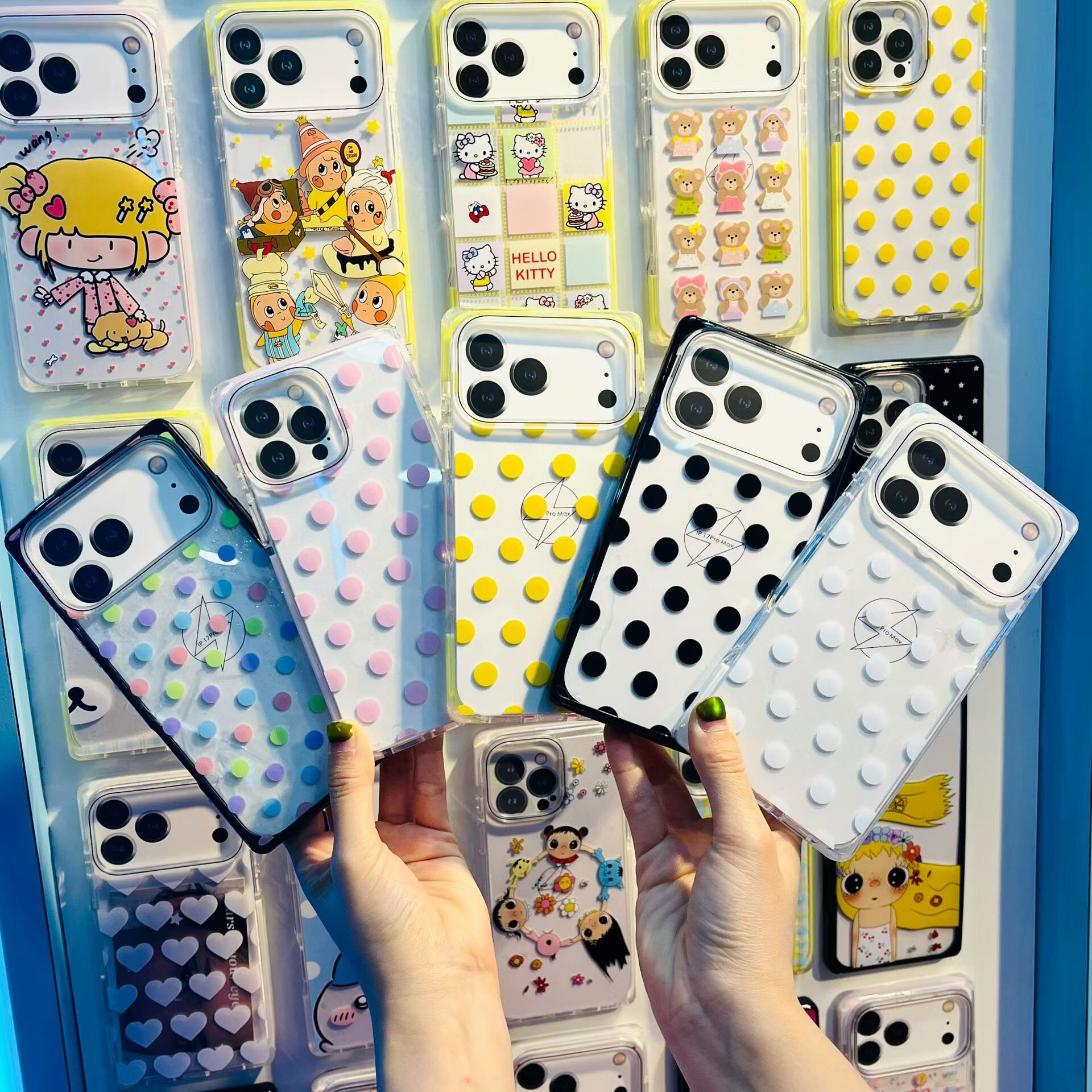 黄粉黑框彩色波点适用iphone苹果17promax小众16pro气质15个性亚克力透色苞米包相机ai键方形四角防摔手机壳