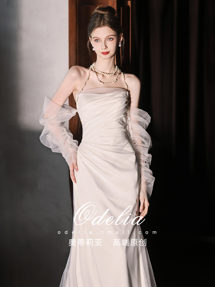 Odelia Fashion Simple satin tube top wedding dress Odelia Fashion Simple satin tube top wedding dress