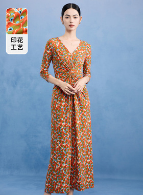 马天奴春夏新款女装橙色V领印花连衣裙子收腰长裙气质时尚百搭