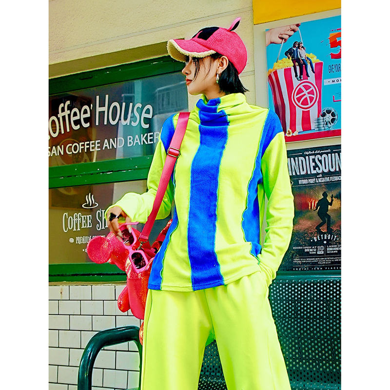 彩色条纹加绒加厚休闲卫衣打底衫