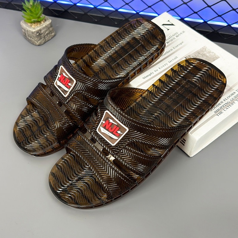 2026流行防滑无异味浴室果冻塑胶复古沙滩拖软底男士水晶凉拖鞋