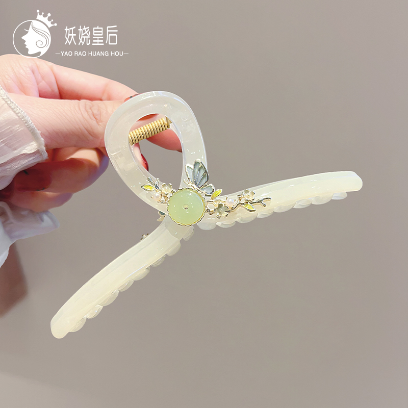 2024新款国风亚克力珍珠抓夹女高级感后脑勺盘发夹水钻气质鲨鱼夹