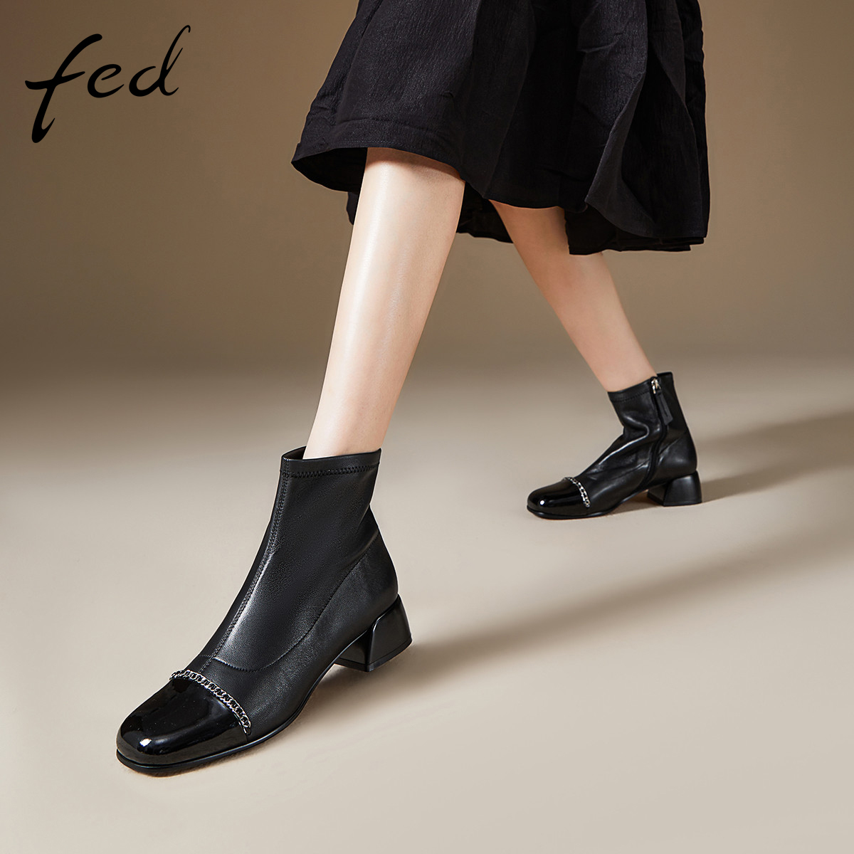 fed真皮短靴女秋季新款女靴时装靴瘦瘦靴黑色皮靴女款R0904-ZC273