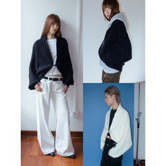 FUNKYFUN 粗纱坑条蝙蝠袖牛角扣弧形门襟厚实针织秋冬毛衣外套