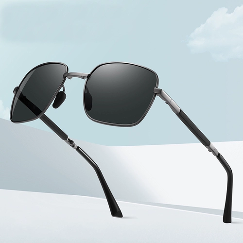 2024 Новые модели могут быть складываемыми солнцезащитными очками мужские поляризованные ежедневные использование двойное обесцвечивание солнцезащитных очков водителя водителя.