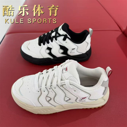 斐乐冬季男女复古运动板鞋