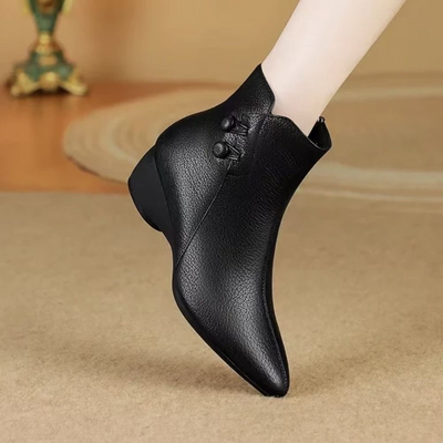 黑色超软小羊皮女士靴子2025新款爆款短靴女春秋单靴冬季加绒女靴