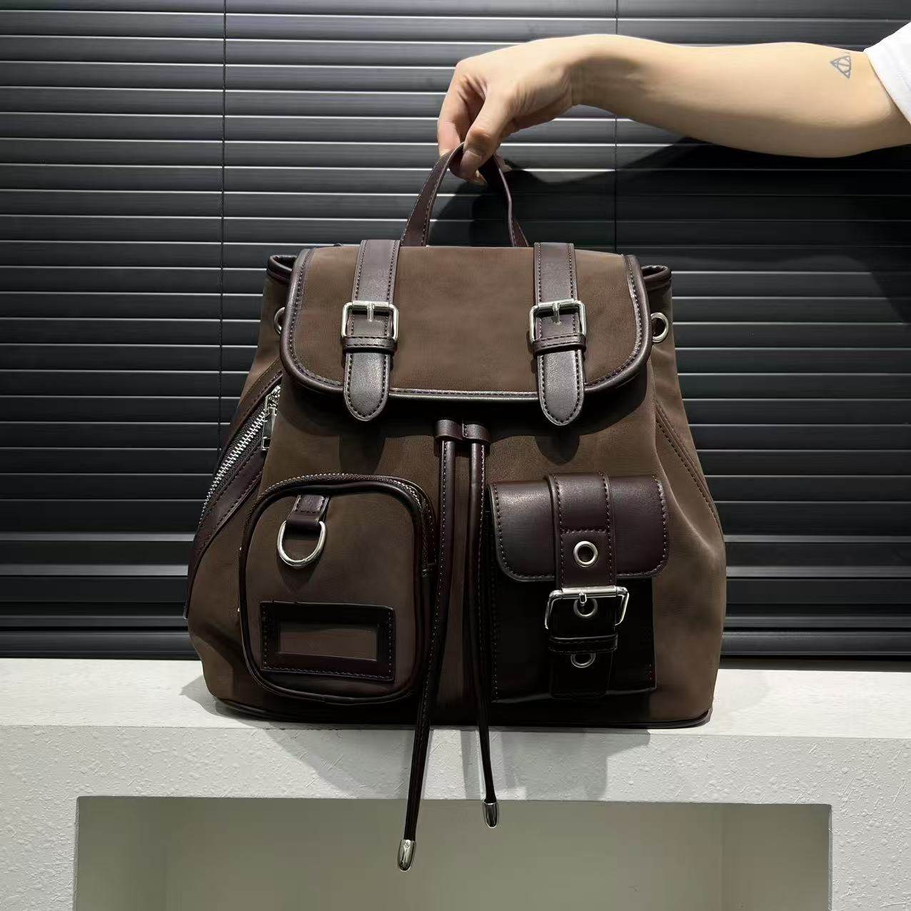 2025秋冬新款通勤书包大容量百搭女美式小众复古废土风双肩包背包,箱包皮具/热销女包/男包,通用款女包,淘宝优惠券,粉丝福利购,淘宝优惠卷