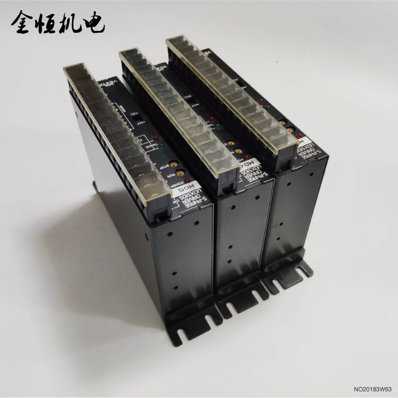 原装日本东方马达VEXTA5-phase步进电机马达驱动器UDX5105 AC100V