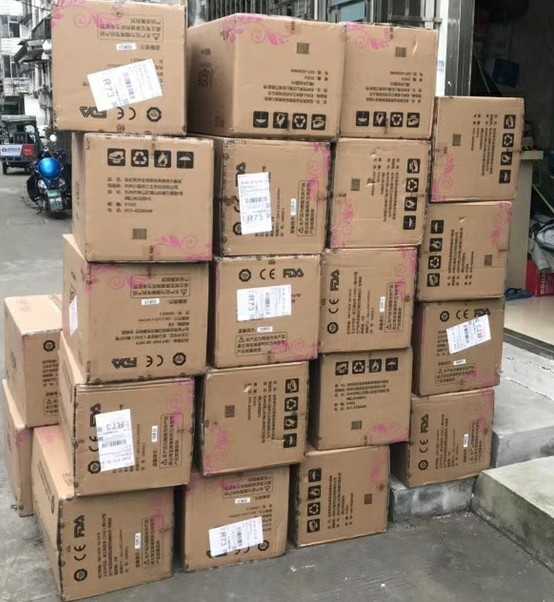 正品闺蜜面包卫生巾姨妈巾棉柔日卫生巾
