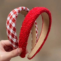 Красный, в стиле Шанель