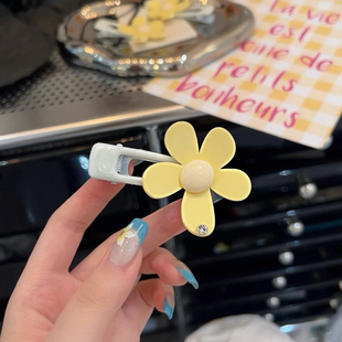 甜美奶黄色花朵发夹女2026夏季新款高端刘海侧边鸭嘴夹子发卡头饰