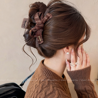 美拉德蝴蝶结抓夹女2025新款高级感大号盘发鲨鱼夹后脑勺秋冬发饰