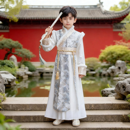 国风公子帅气演出冬季高级唐装