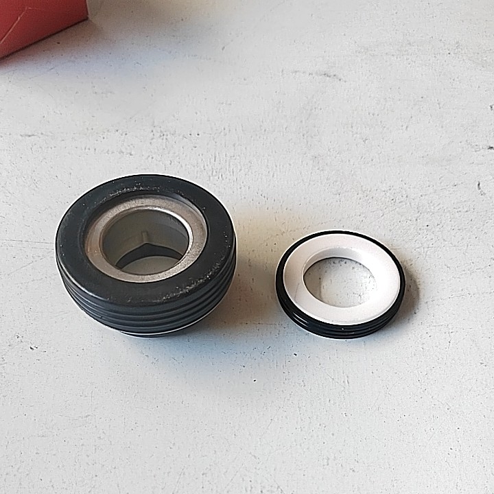 高品质 3寸抽水泵水封适用168 170 GX200 GX160汽油机电机