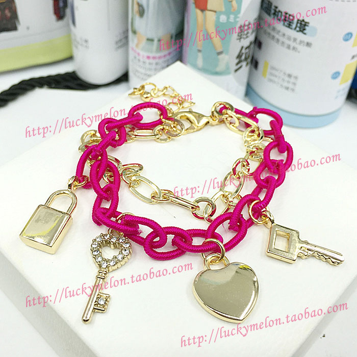  ! 
The new South Korean small section of small chili with lock key chain ornaments bracelet simple wild metal bracelet