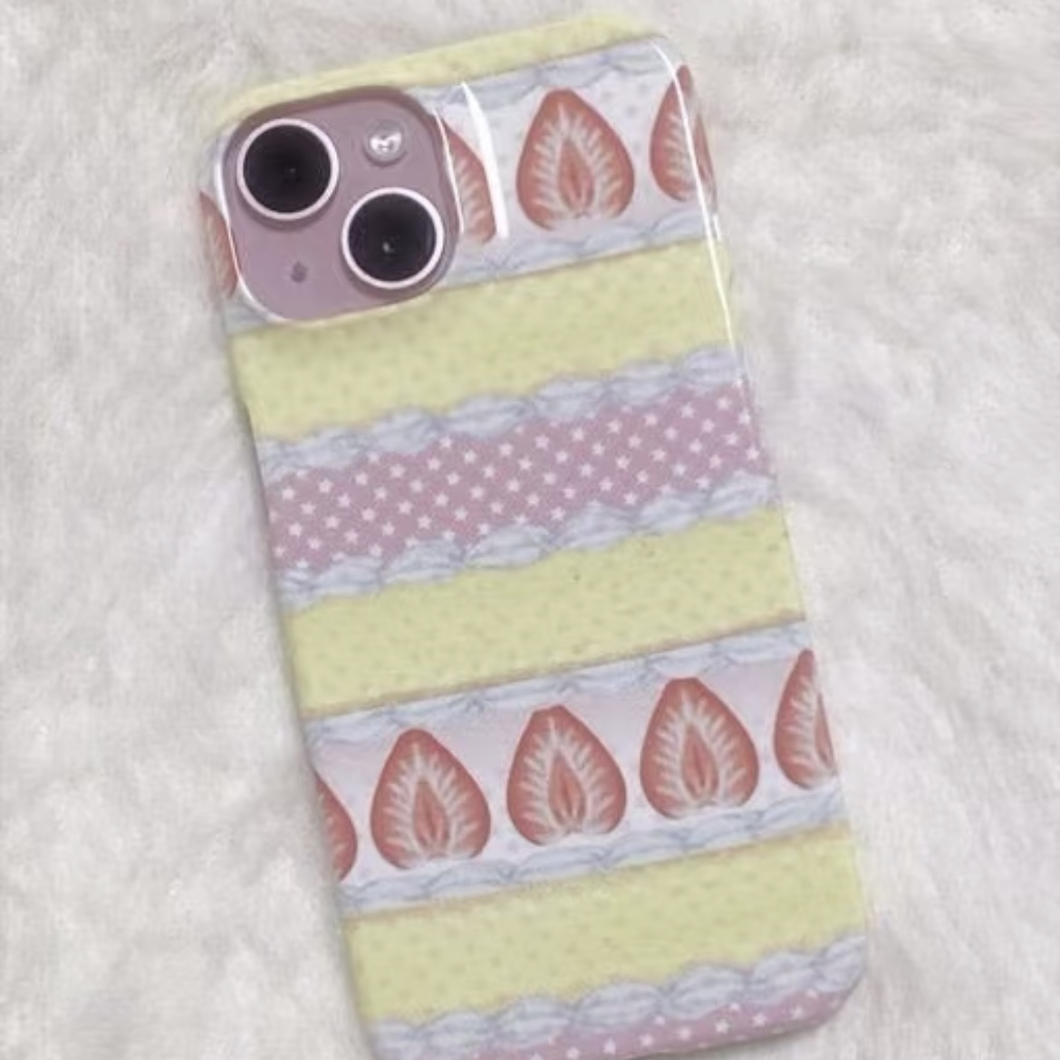 美味草莓蛋糕适用菲林手机壳iPhone12全包14创意13Pro可爱16Pro防摔11保护套8硬X大孔6情侣16e小众12mini/15