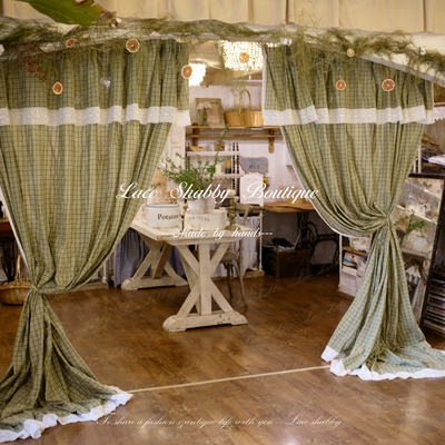 法式中古风绿色格子免打孔窗帘