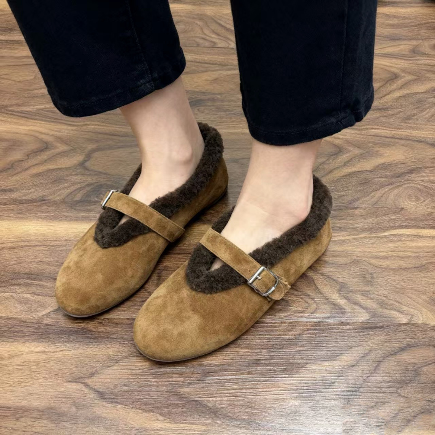 麂皮秋季羊毛保暖复古玛丽珍鞋