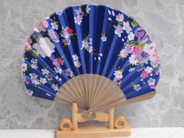 创意扇子 女扇绢扇 日式折扇真丝扇子 女式和风扇子 刀扇 宝蓝