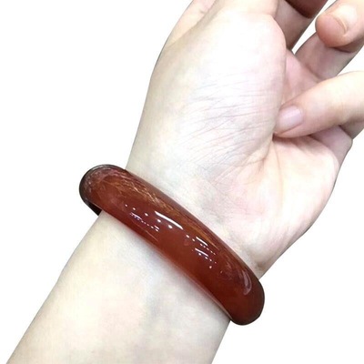 天然玛瑙手镯女款冰种红玉髓手镯子冰透玉镯子送女友礼物