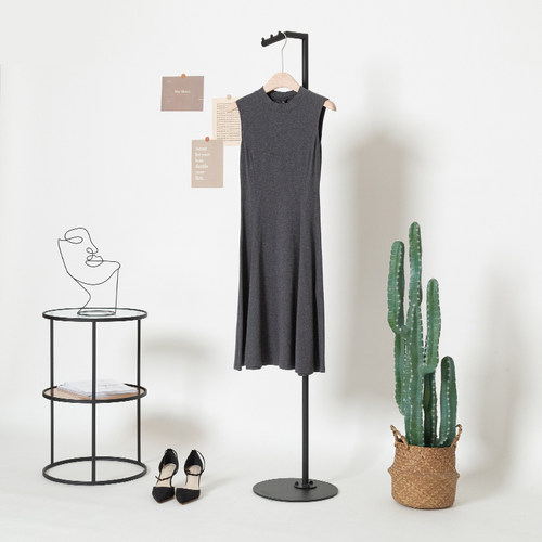 男女服装店哑光黑正挂中岛展架