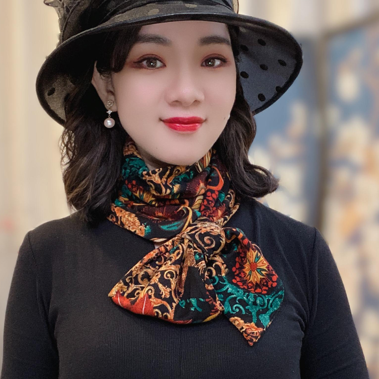 2025秋冬新款澳绒棉保暖围巾耳朵巾印花女时尚百搭多功能护颈围脖 2025秋冬新款澳绒棉保暖围巾耳朵巾印花女时尚百搭多功能护颈围脖