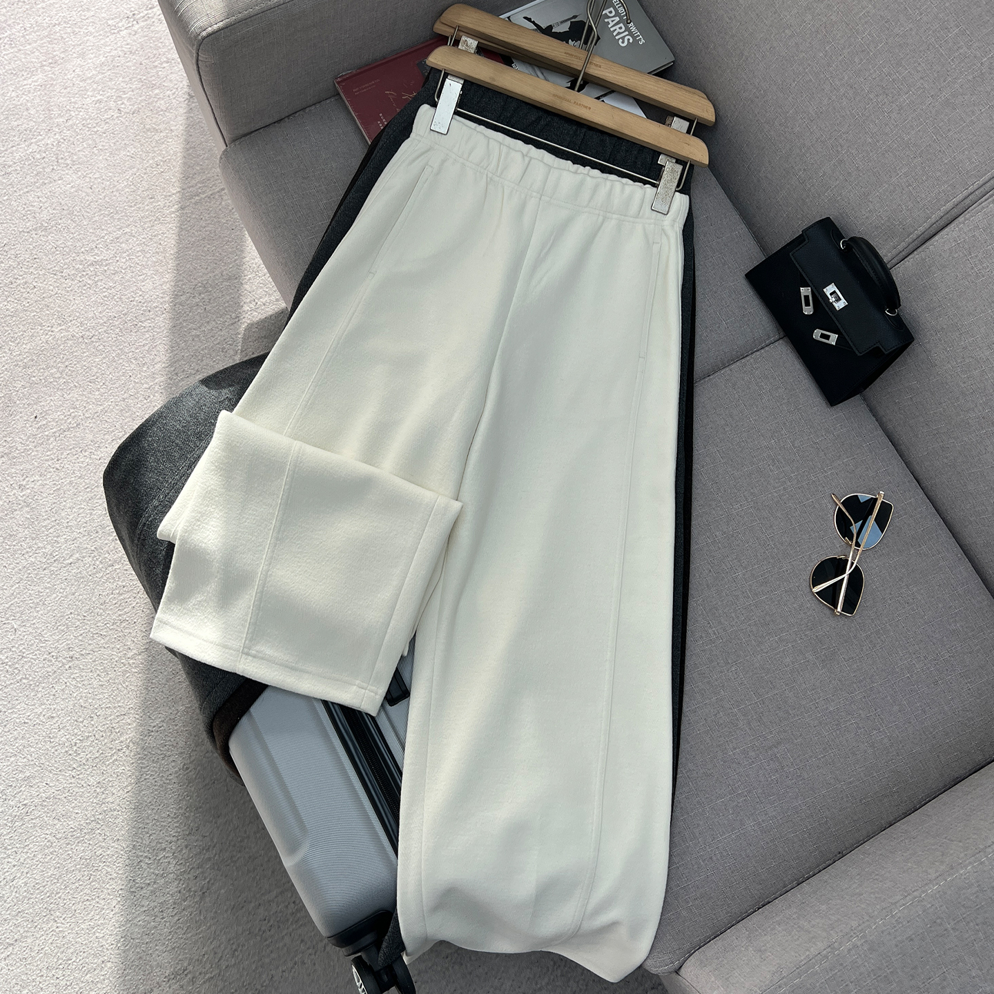 绵羊毛混纺极简风松紧腰休闲裤女