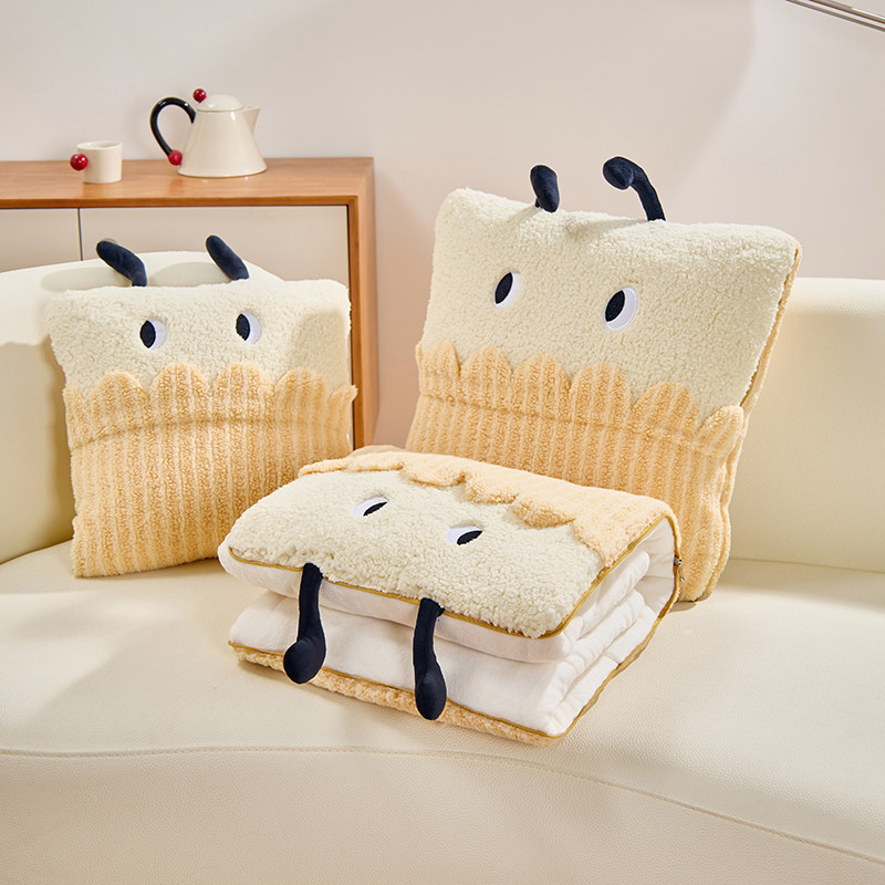 多功能抱枕车用被子两用2025新款加厚卡通车载午睡枕头毯子二合一