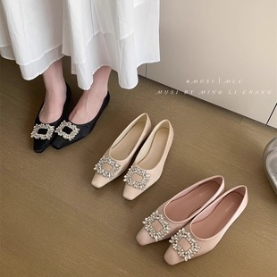 仙女风水钻方扣内增高缎面单鞋女春季气质百搭伴娘婚鞋