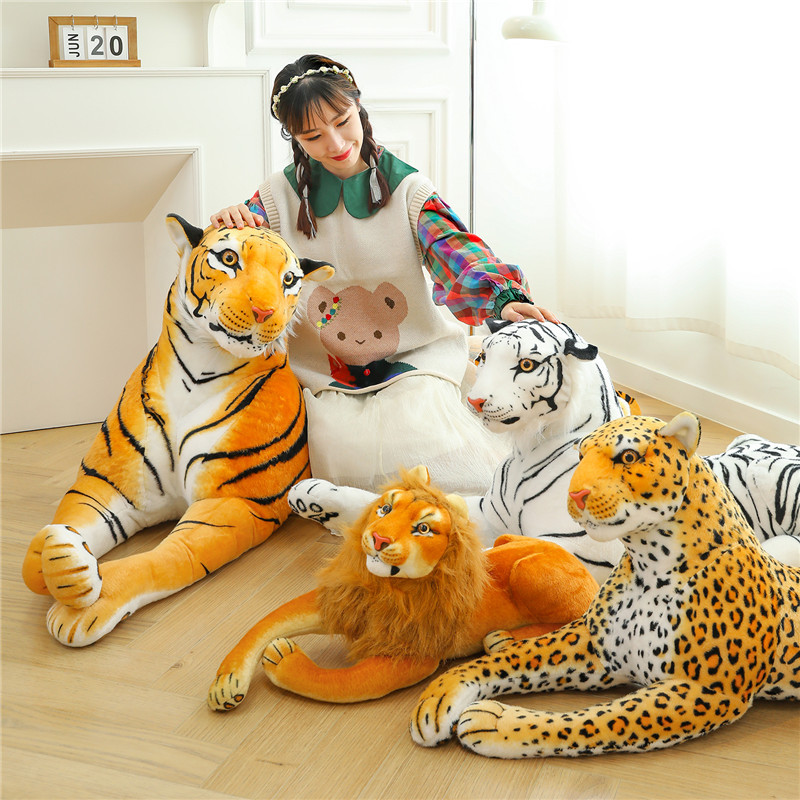 仿真东北虎大狮子猎豹抱枕玩偶