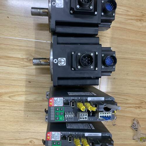 LXM28AU10M3X 伺服电机驱动 1Kw 工控自动化配件议价维修