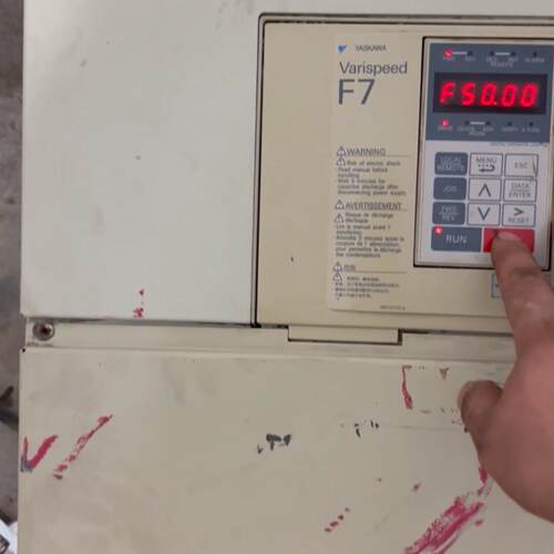 CIMR-F7B4037 安川F7变频器 37kw议价维修