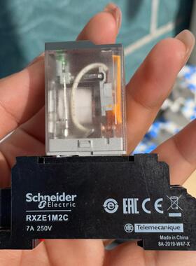 RXM2LB2BD RXZE1M2C 继电器 24VDC 工控自动化配件议价维修