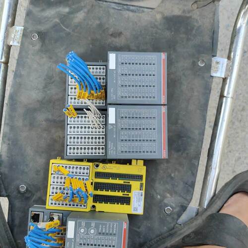 CI502-PNIO 1SAP220700R0001 AX521 DI524 TU582-S ABB议价维修