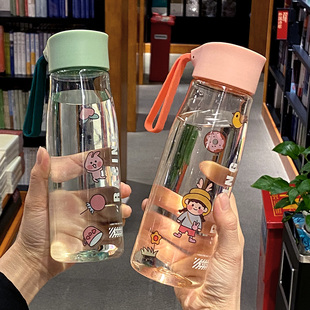 高颜值随手杯简约少女心塑料杯子可爱小学生夏季 新款 外出防摔水杯