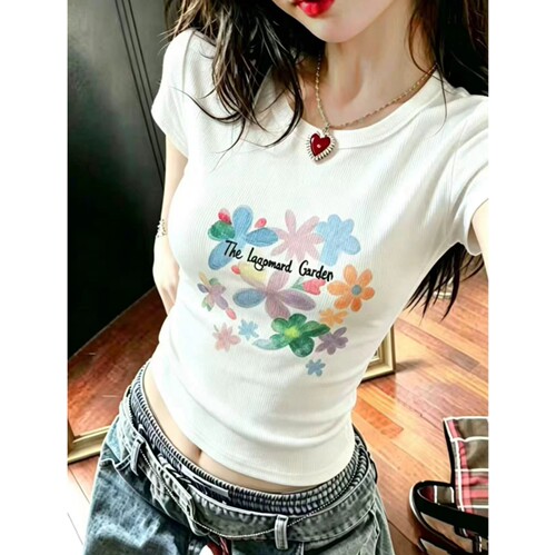 2026夏季韩版印花圆领短袖T恤女装新款辣妹修身显瘦设计百搭上衣