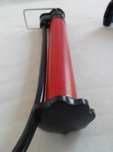 Pompe à vélo - Ref 2389866 Image 4
