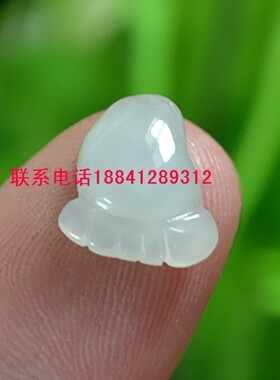 天然缅甸翡翠知足常乐吊坠送红绳