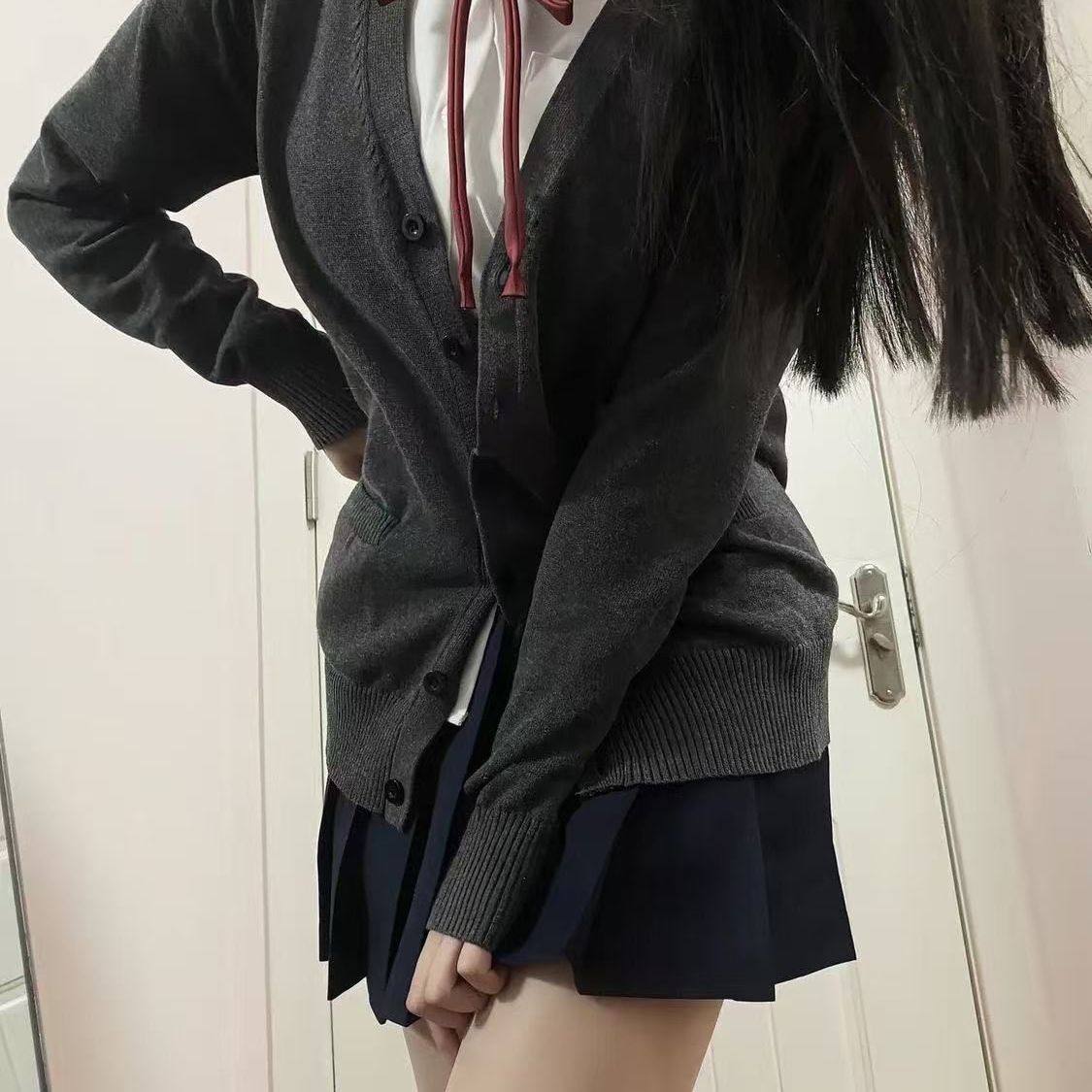 日系学院风套装深灰色开衫绀色裙