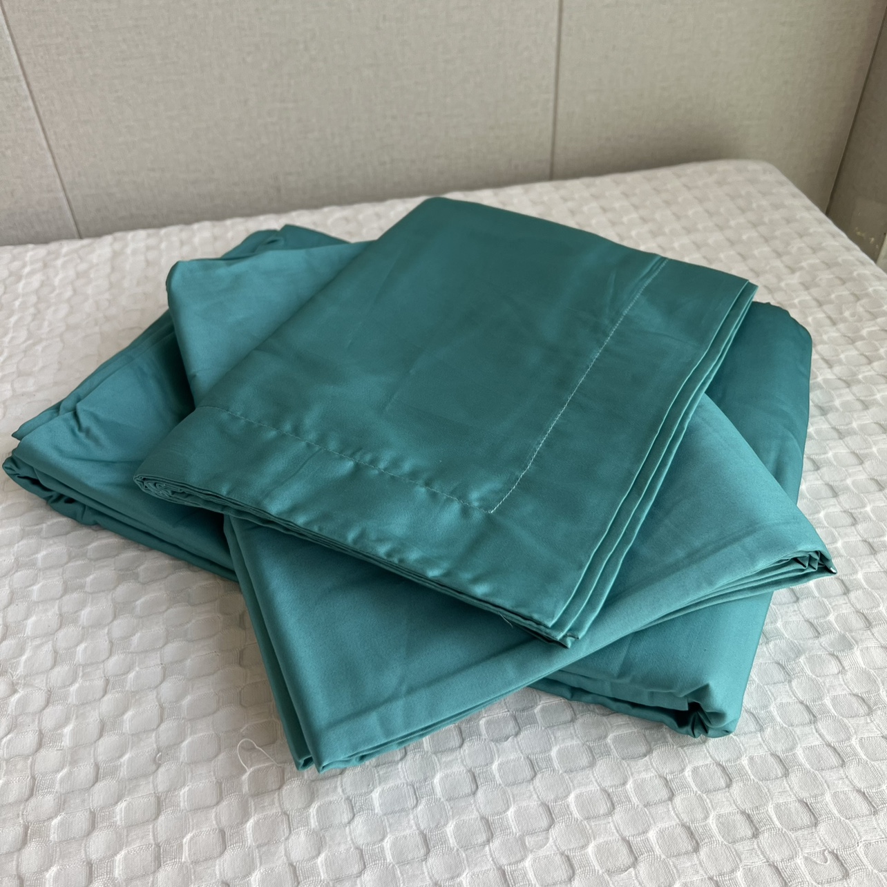 全棉纯棉贡缎丝滑四件套