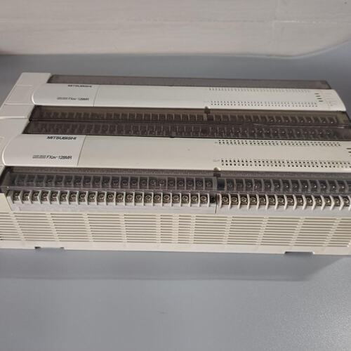 PLC三菱二手拆机FX2N128MRESA原装正品议价
