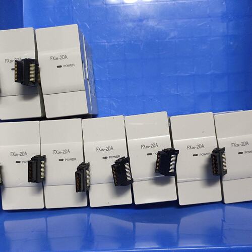 FX2N2DA三菱扩展二手拆机原装正品实物拍摄包邮议价
